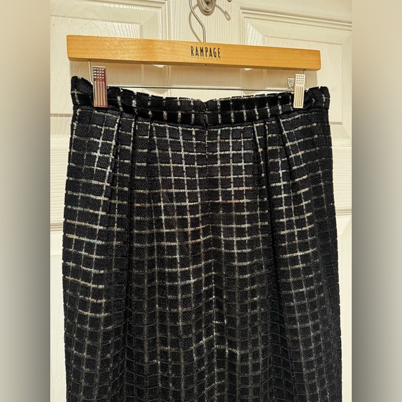 Marco de Vincenzo Black Laser Cut Pencil Skirt with rainbow metallic underlay - Picture 4 of 7